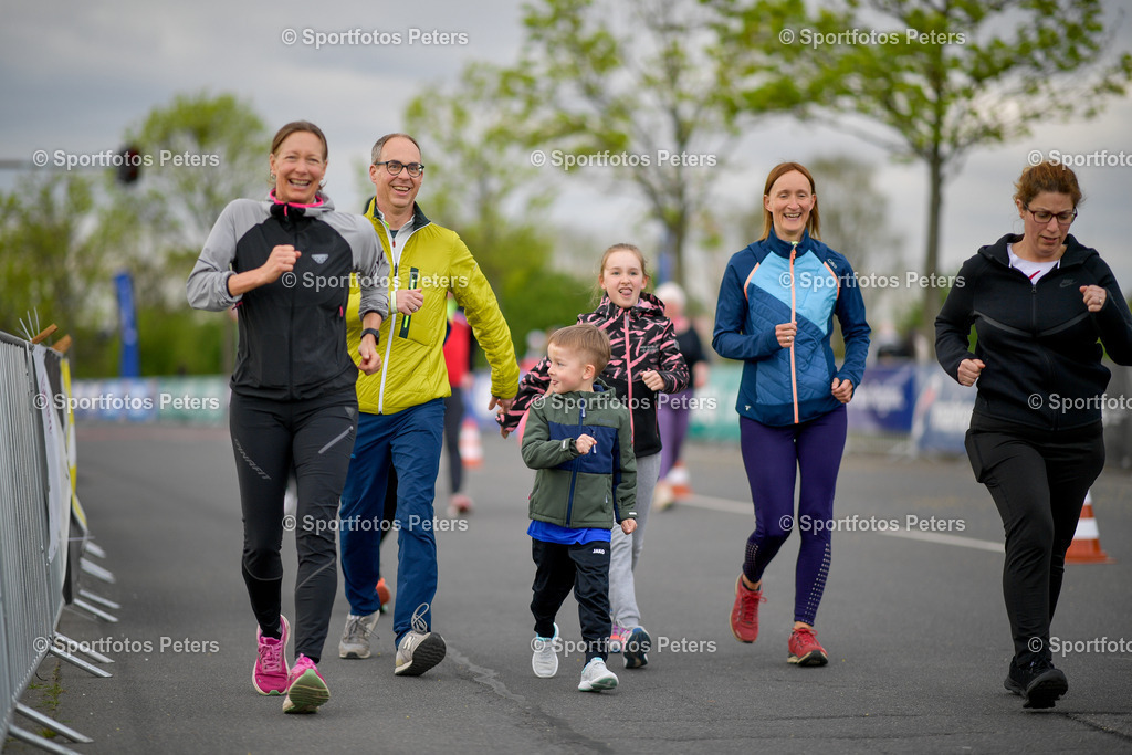 _KP17647_1 | 13.04.2025, xkaix, Leichtathletik Deutsche Meisterschaft 2025, Straßengehen v.l.  - Realisiert mit Pictrs.com