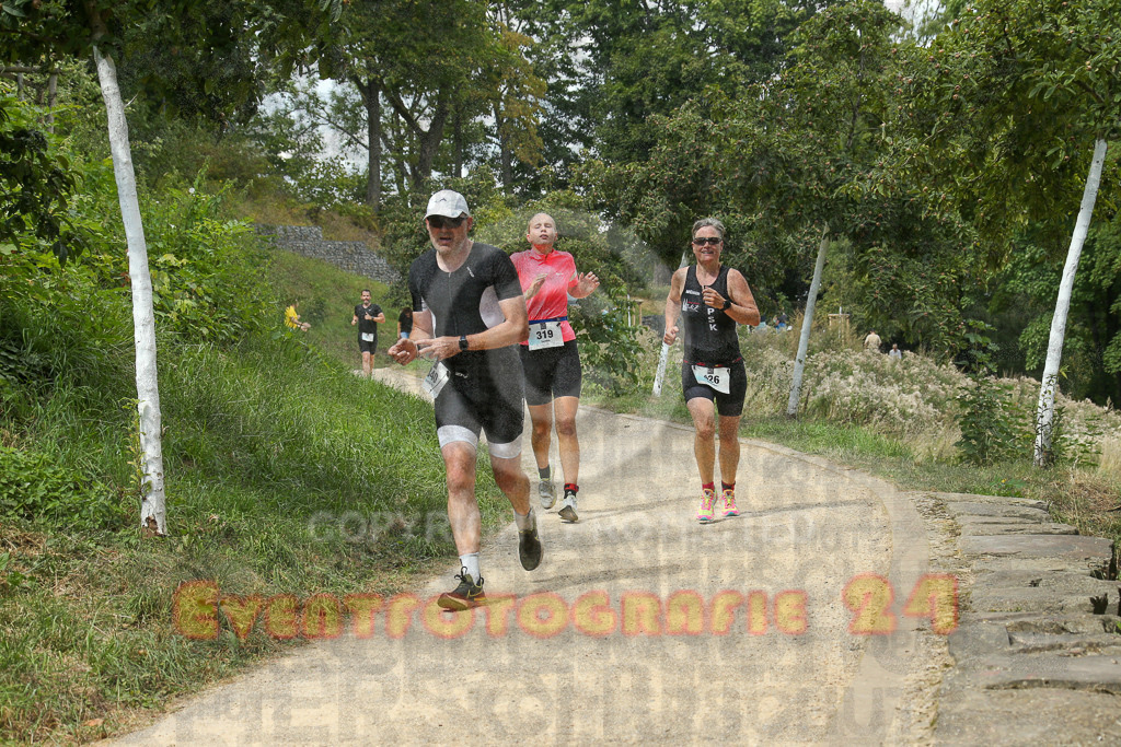 250824_1341_EX1_3245 | Sportfotografie im Rhein-Sieg Kreis, Köln, Bonn, NRW, Rheinland Pfalz, Hessen, etc. Unser Tätigkeitsfeld umfasst den Laufsport vom Volkslauf über den Marathon, Duathlon, Triathon bis zum Ultralauf wie Kölnpfad Ultra oder Schindertrail.