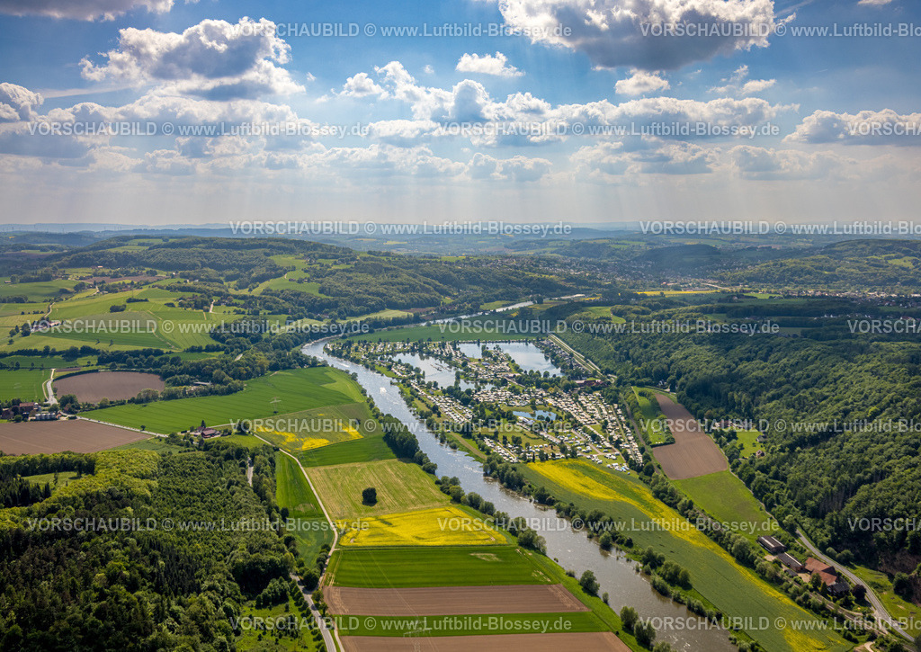 Vlotho240505382CampFeuerland_Weser | Luftbild, Camp Feuerland Campingplatz am Fluss Weser, Badesee und Weser-Radweg im Lipper Bergland, Vlotho, Ostwestfalen, Nordrhein-Westfalen, Deutschland