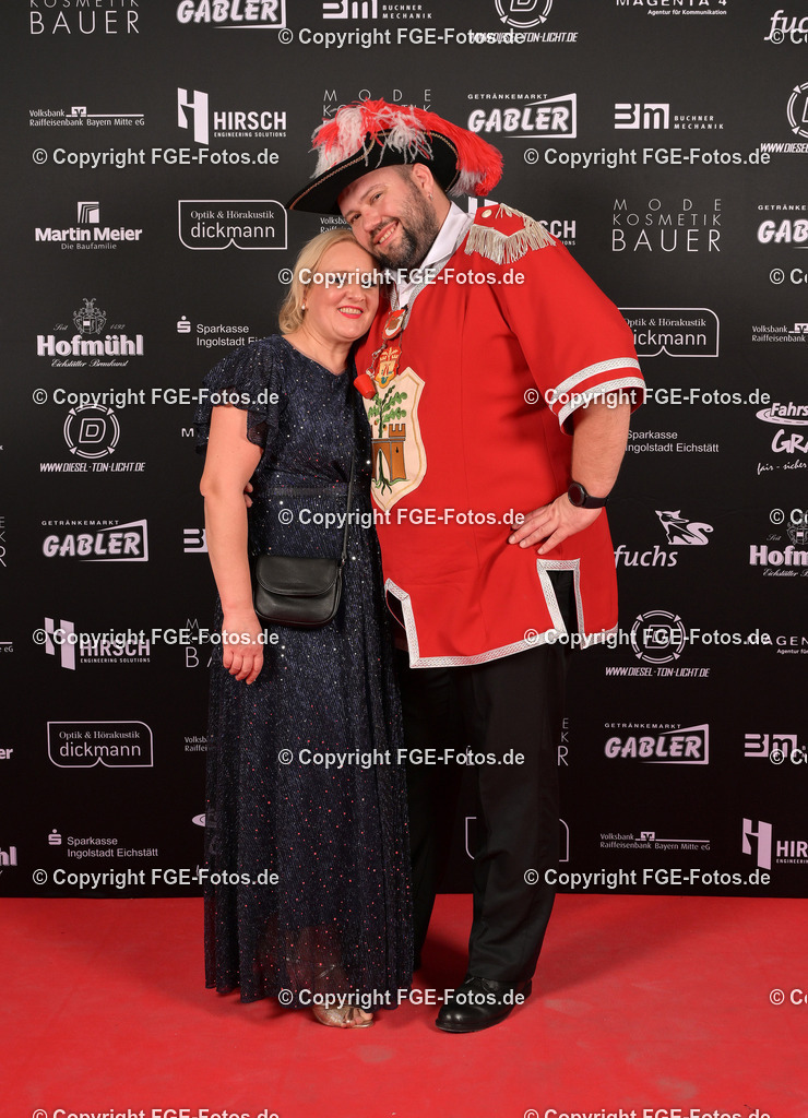 20240114-fge-fotos-0368 | Eröffnungsball der FGE am 14.01.2024 im Alten Stadttheater in Eichstätt. - Realisiert mit Pictrs.com