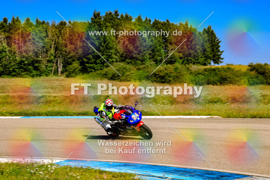 024-2891 | Hier findet Ihr Bilder von Touristenfahrten auf der Nürburgring Nordschleife oder von anderen Veranstaltungen die ich besucht habe. Viel Spass beim Durch Schauen 