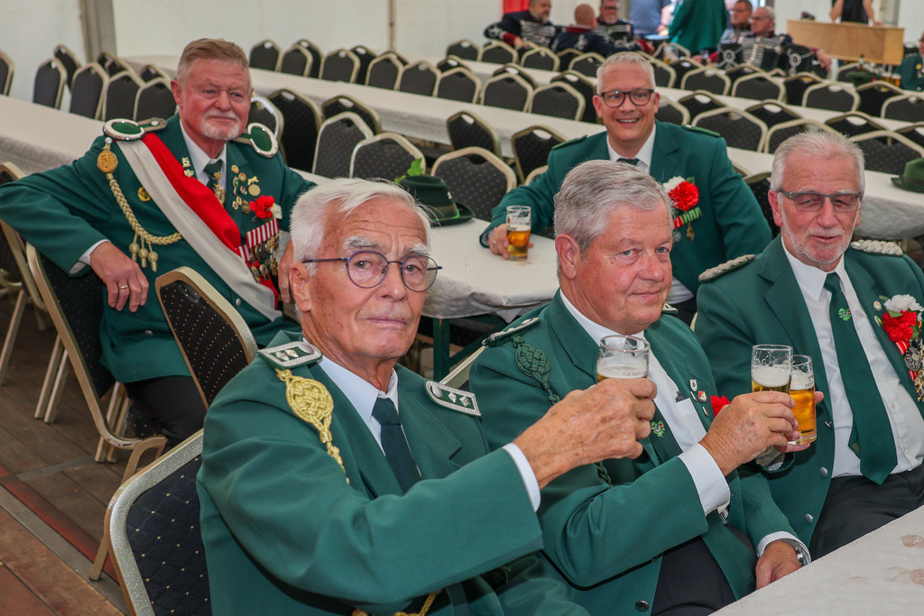 top-top.de-250530-047 | Foto, Video, Fotografie, Videografie, Fotobox, DJ, Discjockey, Musik, Musikbox, Veranstaltung, Photobooth, Amazon, Ebay, Buchtipp, Bestseller, Autor, Verlag, Buch, Wesel, Hamminkeln, NRW, Dinslaken, Rees, Drohne, Hochzeit, Party, Fotobox, Wesel, Fotograf