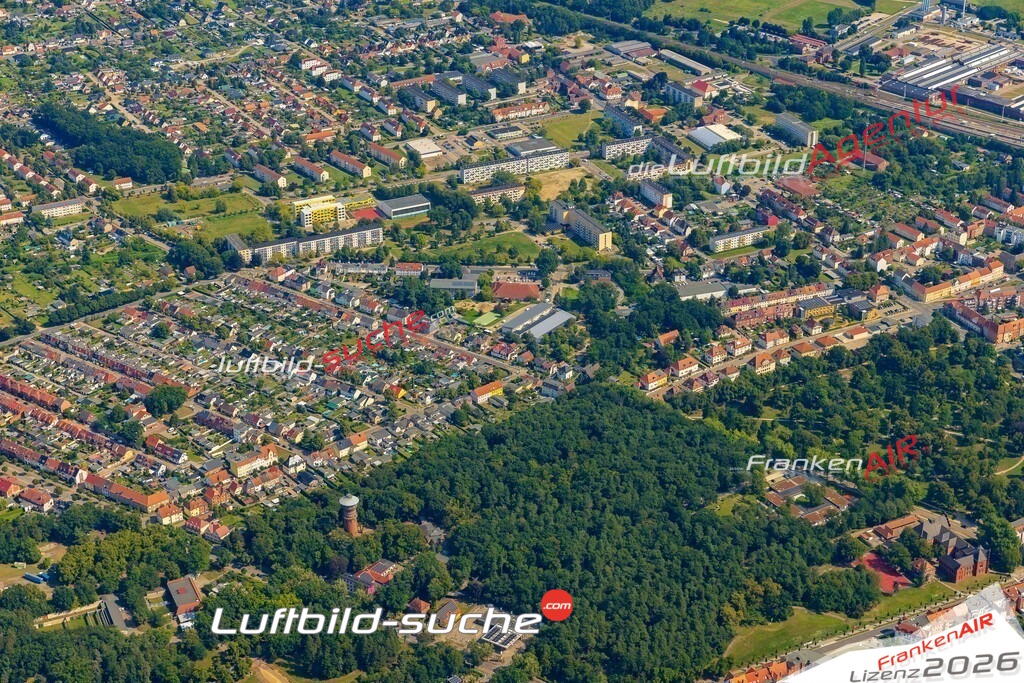 Luftbild der Stadt Wittenberge - Das Luftbild wurde 2025 vom UL-Flugzeug heraus erstellt ( keine Drohnenaufnahme ) - Hochauflösende Luftaufnahme - für Wandbilder und großformatige Ausdrucke geeignet. Das besondere Geschenk!Hier alle&nbsp;Infos zur Lizenzierung der LuftaufnahmeWir fliegen auch dieses Jahr wieder in Ihre Region um Luftbilder zu erstellen.- Luftbild anfragen