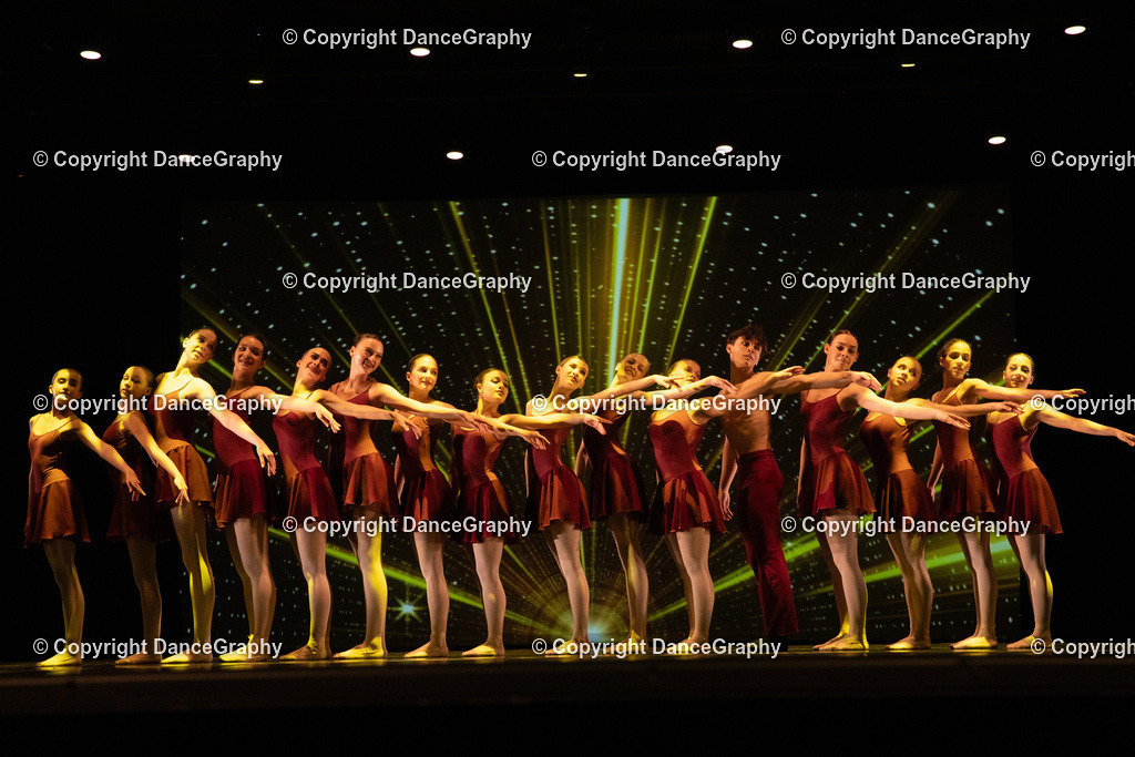 GPHY6703 | DanceGraphy - Realisiert mit Pictrs.com