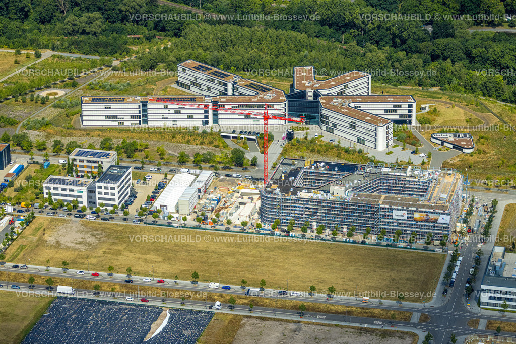 Dortmund220705267 | Luftbild, Gewerbegebiet Phoenix West, Amprion Stern, Baustelle und Neubau an der Robert-Schuman-Straße, Hörde, Dortmund, Ruhrgebiet, Nordrhein-Westfalen, Deutschland