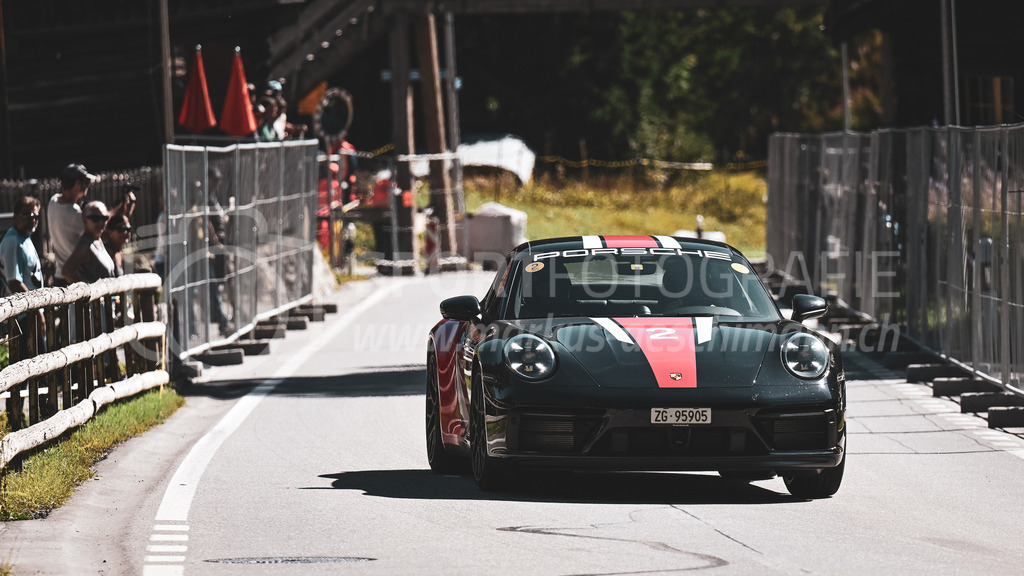 19. Arosa ClassicCar 2023 - 2. September 2023 | 19. Arosa ClassicCar 2023
Arosa, Schweiz
Renntaxi
@arosaclassiccar, @arosa.official, #arosaclassiccar, #arosa, #76curves, #classiccar
Bild: Sportfotografie Markus Aeschimann | www.markus-aeschimann.ch - Realisiert mit Pictrs.com