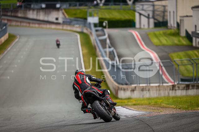 0034-260605BB-070_34 | Deine Full-Service-Agentur für ✔️Videoproduktionen und ✔️Motorsportfotografie Jetzt Angebot anfragen!