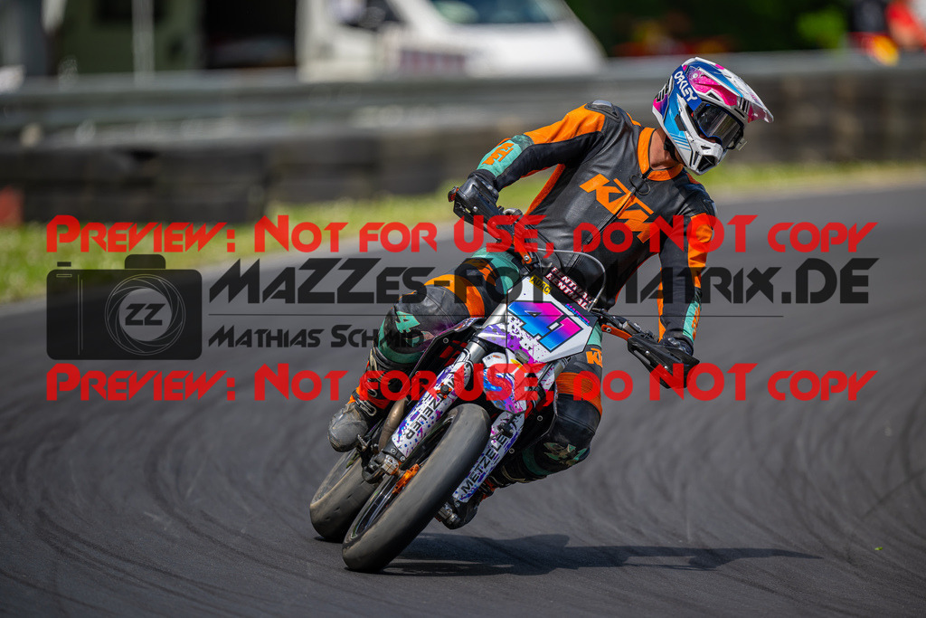 MaZZes-Fotomatrix-20260508-50267 | G3