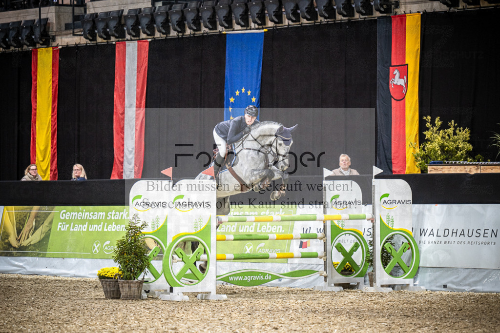 DOS_0055 | Entdecke hochwertige Reitturnierfotos von Foto Oger. Professionell, emotional und authentisch – jetzt Lieblingsmomente im Shop bestellen.Deutschlandweite Turnierfotografie. - Realisiert mit Pictrs.com