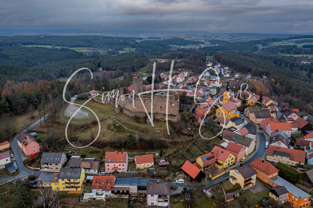 Burgruine Leuchtenberg | simonsuess - Realisiert mit Pictrs.com