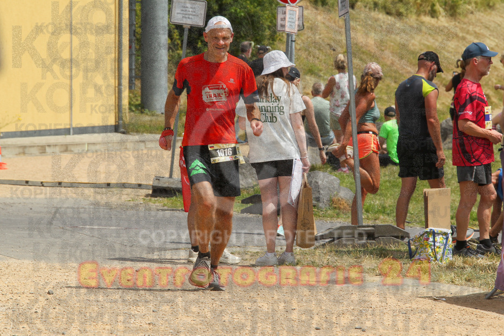 250614_1319_EV4_0794 | Sportfotografie im Rhein-Sieg Kreis, Köln, Bonn, NRW, Rheinland Pfalz, Hessen, etc. Unser Tätigkeitsfeld umfasst den Laufsport vom Volkslauf über den Marathon, Duathlon, Triathon bis zum Ultralauf wie Kölnpfad Ultra oder Schindertrail.