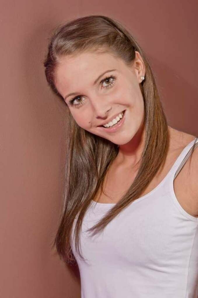 Portrait0160 | DieAugenweide Galerie, Bilder von Fotograf Ralf-Udo Thiele. Auswählen und bestellen auf verschiedenen Materialien und Größen. - Realisiert mit Pictrs.com