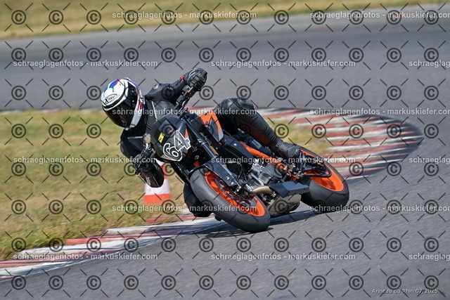 25bt04-1791 | markuskiefer.com - Realisiert mit Pictrs.com