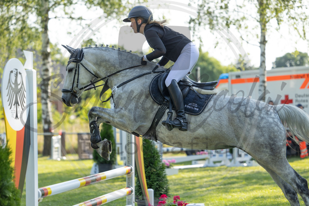 994A3418 | sabrinanicolaifotografie - Realisiert mit Pictrs.com