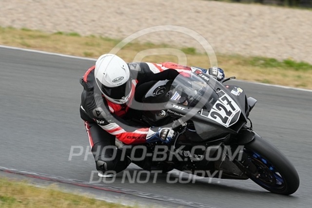 2024_05_18_PBK_35363 | Sportfotografie; SlowMotion; Video; Rennstrecke; Hafeneger; Speer; Racing; RSE; BMW; CBO; Trackday; Motorsportarena; Hockenheimring; Brno; Most; Barcelona; Valencia