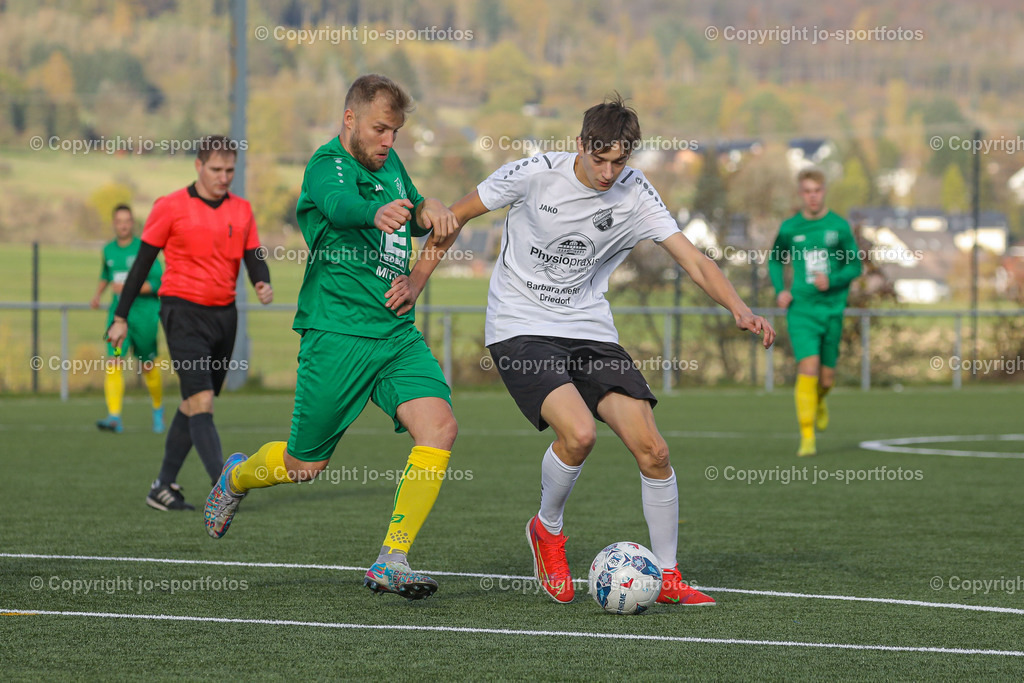 870A0606 | 05.11.2022; Kreisliga B Dillenburg; Kunstrasenplatz Manderbach; FSV Manderbach - TSV Eibach; Ergebnis: 1:4 (0:2)