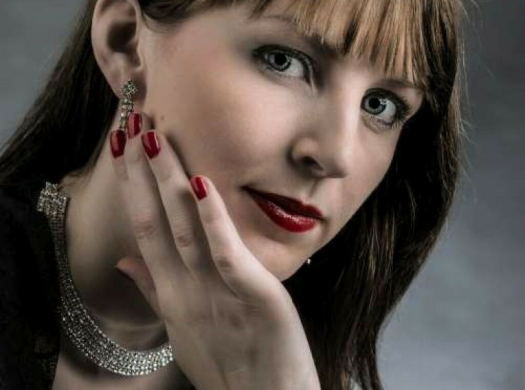 Portrait0330-740x550 | DieAugenweide Galerie, Bilder von Fotograf Ralf-Udo Thiele. Auswählen und bestellen auf verschiedenen Materialien und Größen. - Realisiert mit Pictrs.com