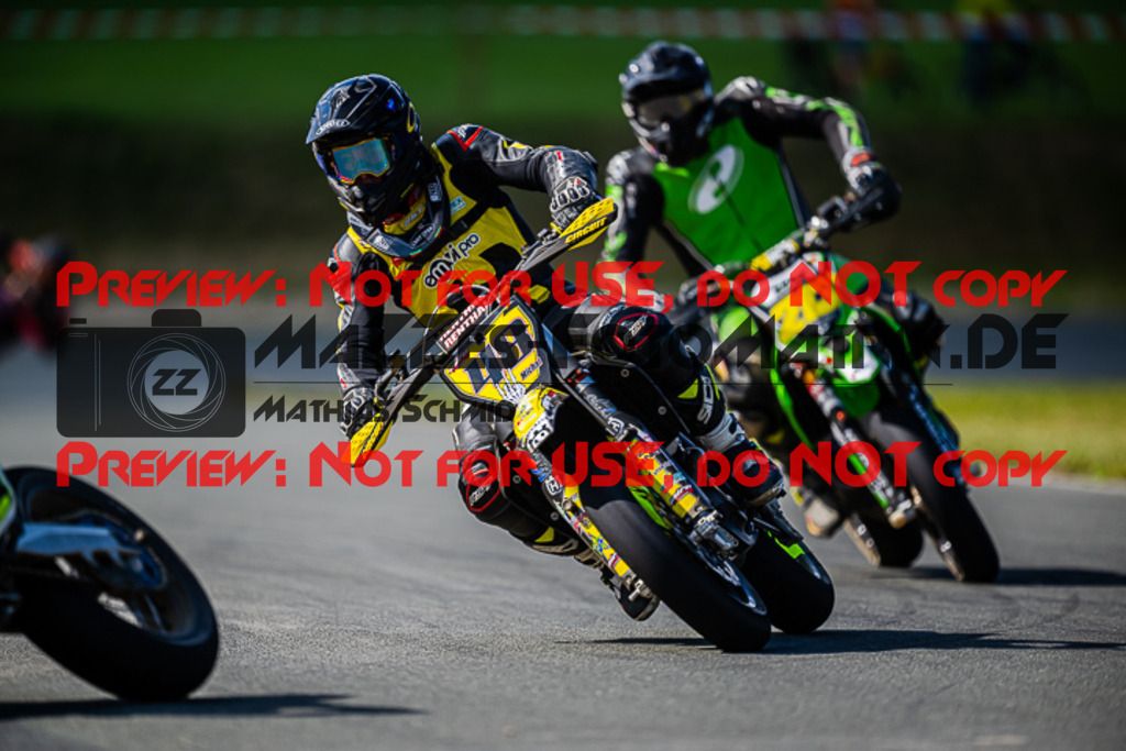 MaZZes_FotoMatrix_220904_8186 | S2