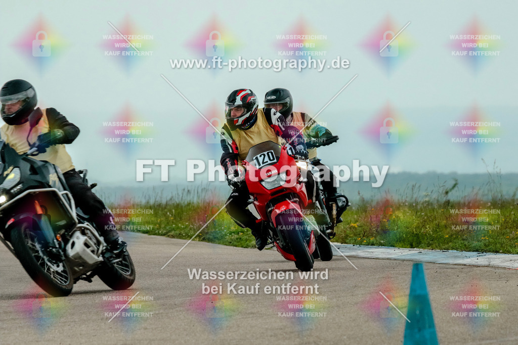 _7D21242 | Hier findet Ihr Bilder von Touristenfahrten auf der Nürburgring Nordschleife oder von anderen Veranstaltungen die ich besucht habe. Viel Spass beim Durch Schauen 