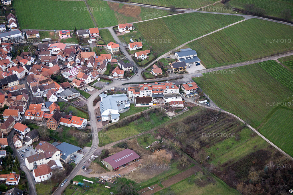 Luftbild: Südpfalz-Terrassen im Ortsteil Gleiszellen in Gleiszellen-Gleishorbach im Bundesland Rheinland-Pfalz in Deutschland. Foto: IMG_085688.jpg vom 08.01.2016 durch Werner Riehm/FLY-FOTO.de