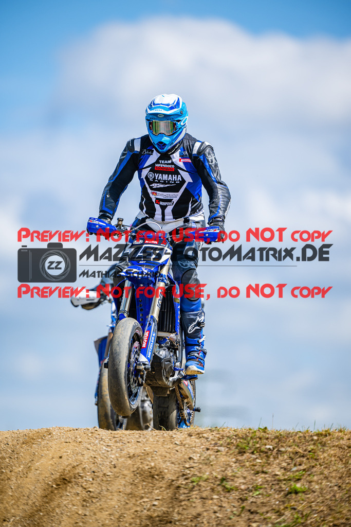 MaZZes_FotoMatrix_240713_6007705_9027 | S4