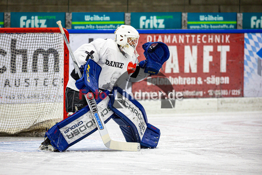 SC Forst NATURE BOYS gegen ESC Hassfurt HAWKS | Eishockey Landesliga Herren Playoffs 2024/25 - Spiel 2 von 4, SC Forst NATURE BOYS gegen ESC Hassfurt HAWKS, 20250222,Andreas SCHOLZ (Nature Boyz 29) in Aktion,2025-02-22 in Peißenberg (Eisstadion Peißenberg)Andreas SCHOLZ (Nature Boyz 29)Copyright: WolfgangxLindner foto-lindner.de