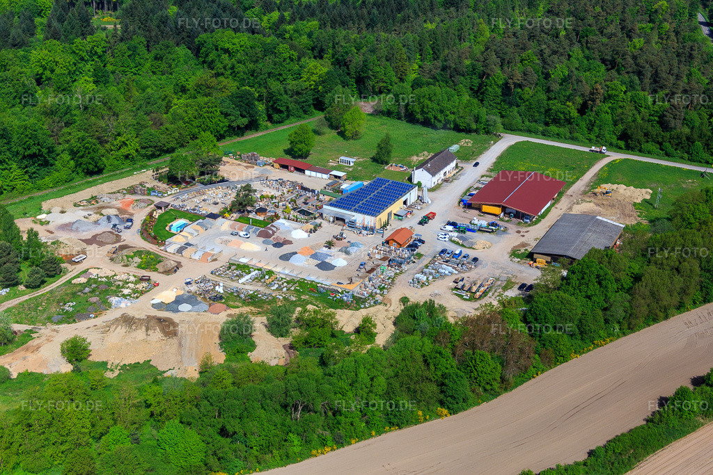 Luftbild: Palatinum Landschafts u. Gartendesign in Hagenbach im Bundesland Rheinland-Pfalz in Deutschland. Foto: IMG_078411.jpg vom 08.05.2015 durch Werner Riehm/FLY-FOTO.dePalatinum