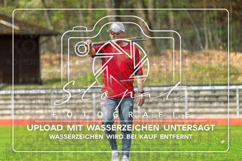 KMHK-1034 | Kreismeisterschaften Leichtathletik-Wurf Heidekreis 2026 im Boehmewaldstadion, Soltau (Simon Paul Stopat) - Realisiert mit Pictrs.com