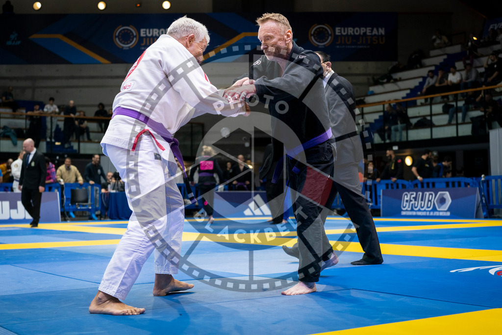 20240125PBB02857 | Fighters compete during the sixth day of the Brazilian Jiu-jitsu European Championship of the IBJJF in Paris, France, on January 25, 2024.