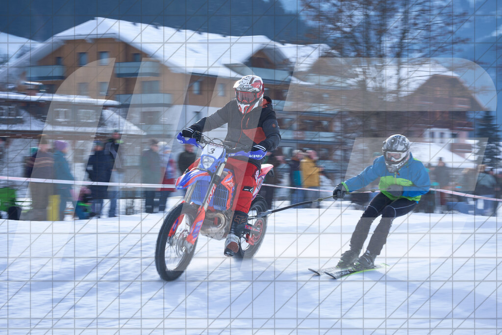 11. Holzknecht Skijöring | Skijöring am 24.01.2026: 11. Holzknecht Skijöring in Gosau am Dachstein, Oberösterreich, ÖsterreichFoto: © 2026 Martin Bihounek | mb-creative.eu