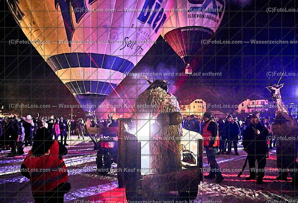 ALP8125_Nacht der Ballone_Oetscherteufeln | (C)FotoLois.com, Alois Spandl. NACHT DER BALLONE im Weitental vor der Ötscherlift-Talstation, Ballonsportclub Ötscherland & Ötscher Tourismusverband, Do 28. Dez. 2023.