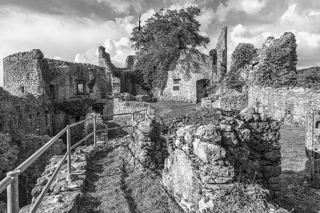 Ruine Dorneck | Die Ruine Dorneck in Dornach SO, Schweiz. - Realisiert mit Pictrs.com