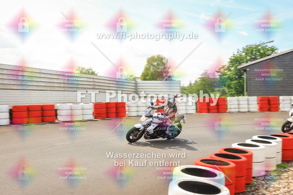 _DSK2889 | Hier findet Ihr Bilder von Touristenfahrten auf der Nürburgring Nordschleife oder von anderen Veranstaltungen die ich besucht habe. Viel Spass beim Durch Schauen 