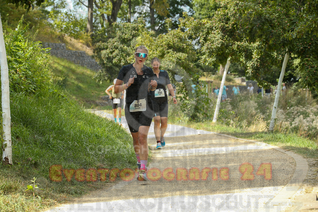 250824_1510_EX1_8596 | Sportfotografie im Rhein-Sieg Kreis, Köln, Bonn, NRW, Rheinland Pfalz, Hessen, etc. Unser Tätigkeitsfeld umfasst den Laufsport vom Volkslauf über den Marathon, Duathlon, Triathon bis zum Ultralauf wie Kölnpfad Ultra oder Schindertrail.