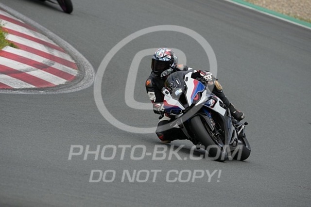 2024_07_08_PBK_52118 | Sportfotografie; SlowMotion; Video; Rennstrecke; Hafeneger; Speer; Racing; RSE; BMW; CBO; Trackday; Motorsportarena; Hockenheimring; Brno; Most; Barcelona; Valencia