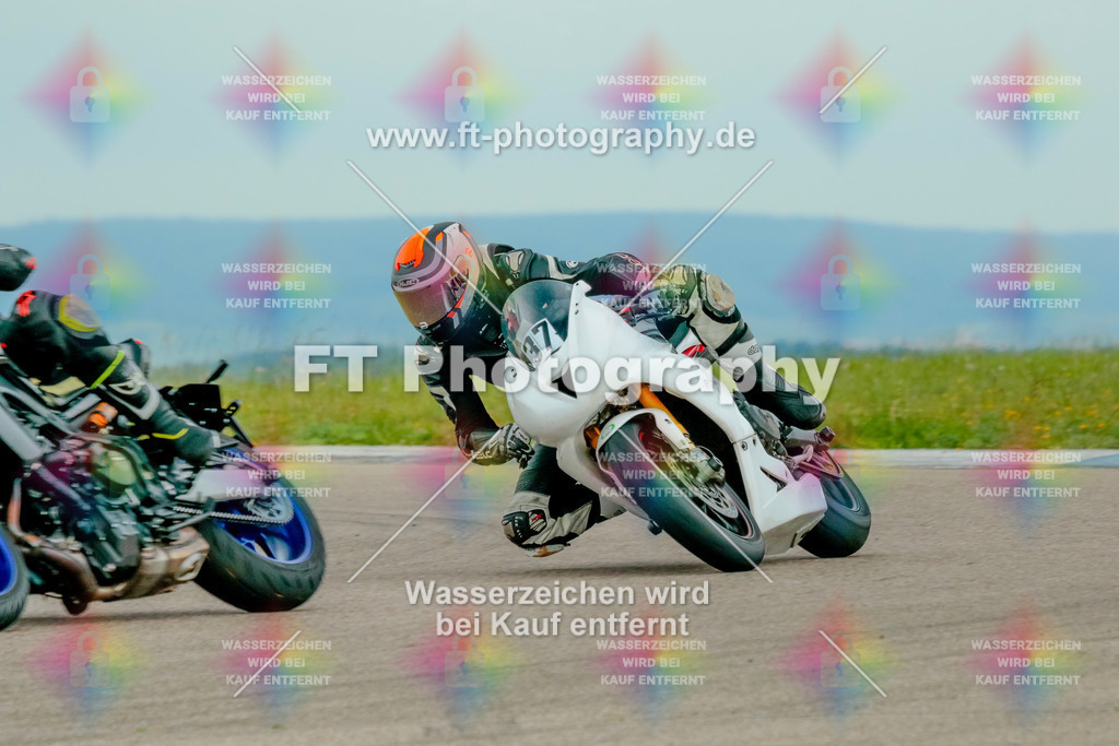 _7D21071 | Hier findet Ihr Bilder von Touristenfahrten auf der Nürburgring Nordschleife oder von anderen Veranstaltungen die ich besucht habe. Viel Spass beim Durch Schauen 