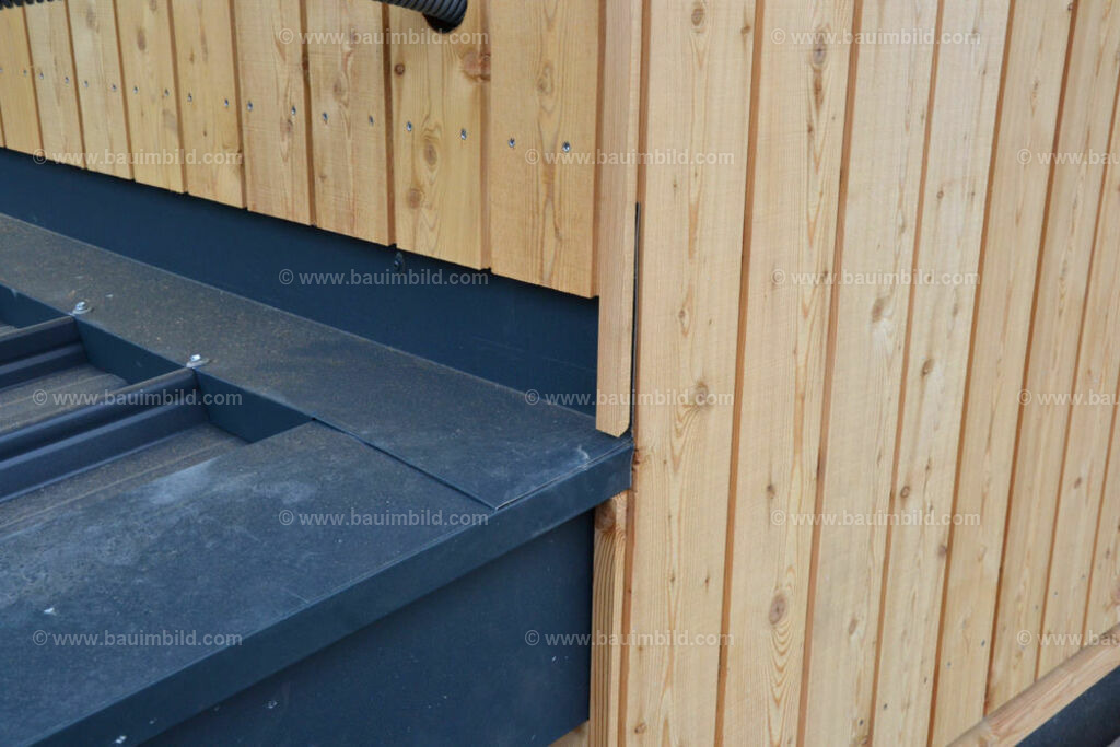 bib-lg13-holzbau-ausbau-0149 | Nach LV-Leistungsgruppen sortierte Detailfotos über den Bau eines Hauses. Alle Hausbau-Bilder direkt vom Urheber und Autor der Website Haus-Selber-Bauen.com