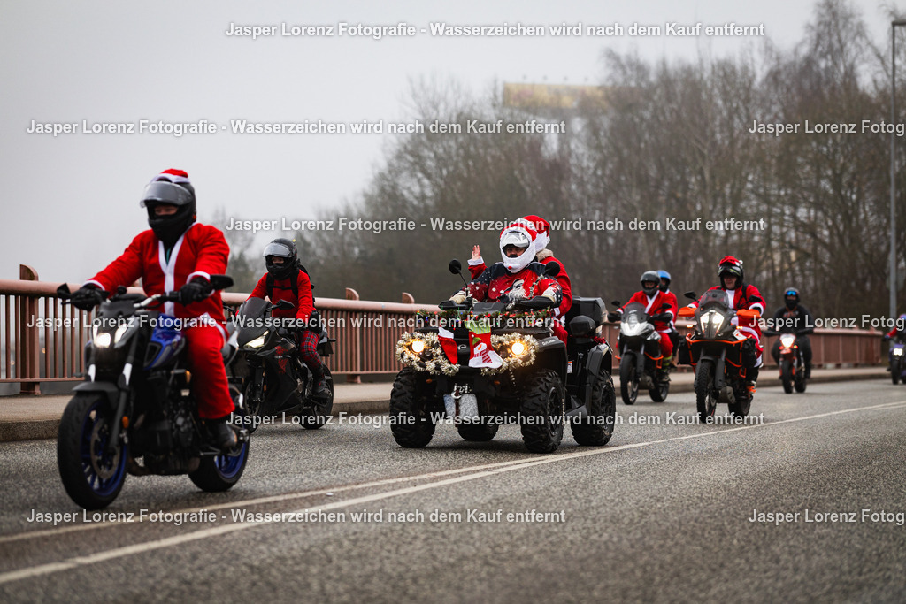 X-Mas Ride I Kiel I 2025 | Jasper Lorenz Fotografie - Realisiert mit Pictrs.com