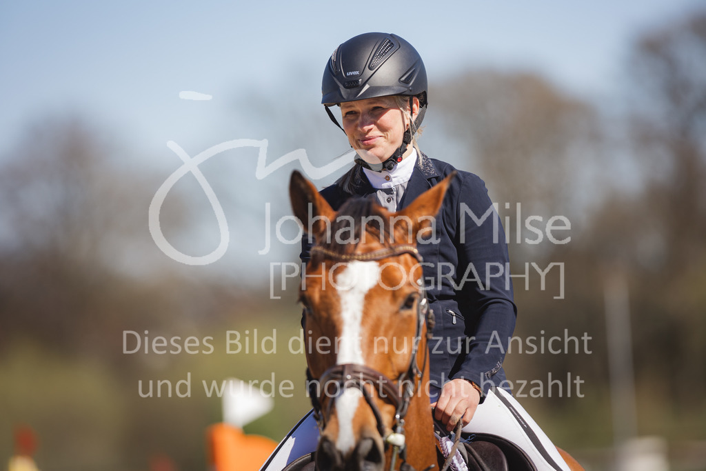 220416_4_L-Stil1-468 | Frühlingsfest der Pferde
Herford
16.April 2022
04/1 Stilspringprüfung Kl.L geschlossen 0-78 RLP