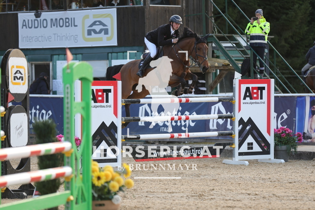 0P6A3237 | Willkommen bei Brunnmayr - Design & Fotografie – Ihrem Spezialisten für Reitturniere und Pferdeveranstaltungen in Oberösterreich, Salzburg und Bayern! Seit über 17 Jahren sind wir leidenschaftlich dabei.