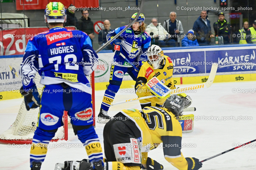 EC IDM Wärmepumpen VSV vs. HC Pustertal | #72 HUGHES John EC VSV, #12 Pearson Chase EC VSV, #55 Zanatta Luca HC PUSTERTAL, #25 Bernard Andreas HC PUSTERTAL, Tor EC VSV, EC IDM Wärmepumpen VSV vs. HC Pustertal, EC IDM Wärmepumpen VSV vs. HC Pustertal am 15.11.2024 in Villach (Stadthalle Villach), Austria, (Photo by Bernd Stefan)