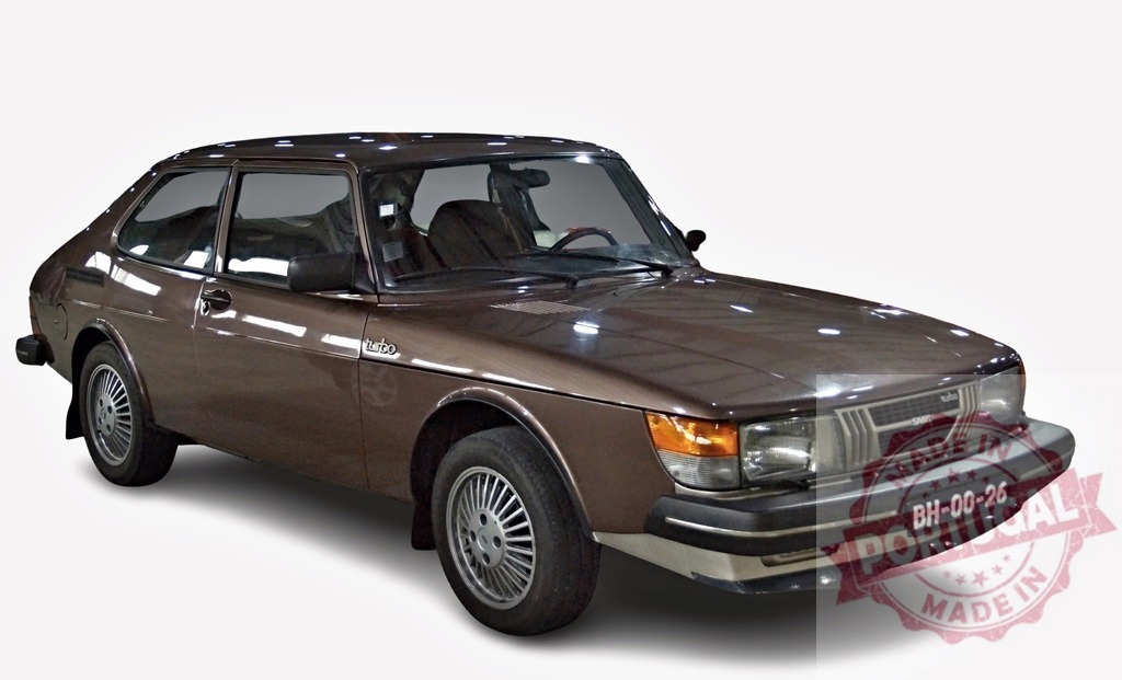 Saab 900 Turbo classic brown vintage automobile | Brown 1980s Saab 900 Turbo hatchback on a white background - Realized with Pictrs.com