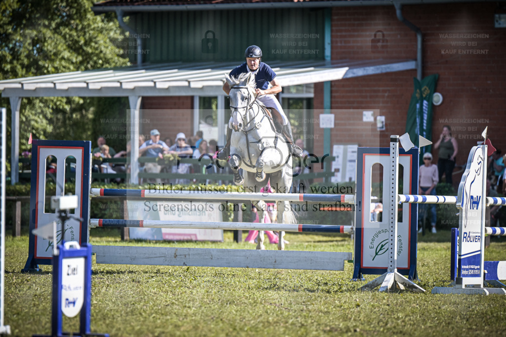 DOS_0718 | Entdecke hochwertige Reitturnierfotos von Foto Oger. Professionell, emotional und authentisch – jetzt Lieblingsmomente im Shop bestellen. - Realisiert mit Pictrs.com