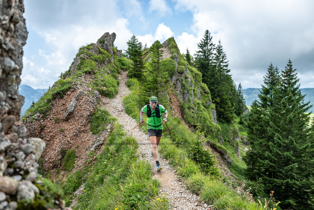 35. Gebirgsmarathon | 35. Gebirgsmarathon 2024 am 03.08.2024 in Immenstadt. Einer der anspruchsvollsten​und ältesten Bergläufe​Deutschlands im Naturpark Nagelfluhkette!(Foto: Dominik Berchtold/www.dberchtold.com)Instagram: @d_berchtold_foto 