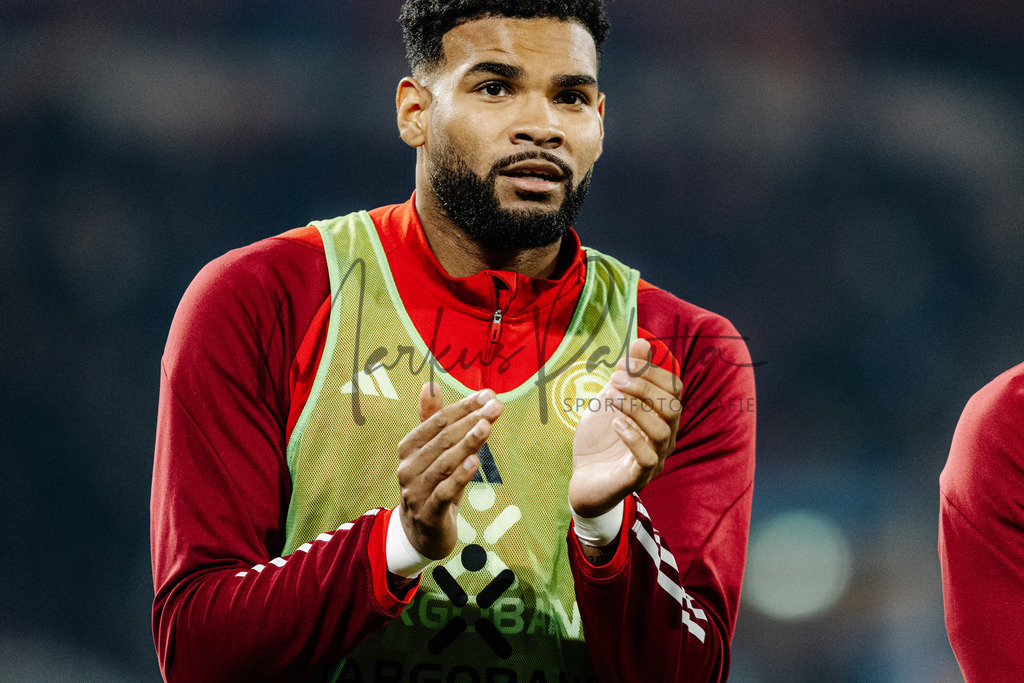 2. Bundesliga, Saison 2023/24, 25. Spieltag: Fortuna Düsseldorf - Hamburger SV | Düsseldorf, 08.03.2024: 2. Bundesliga, 25. Spieltag, Fortuna Düsseldorf gegen Hamburger SV in der Merkur Spiel-Arena in Düsseldorf. Foto: sportfotografie.ms | Markus Paletta - Realisiert mit Pictrs.com