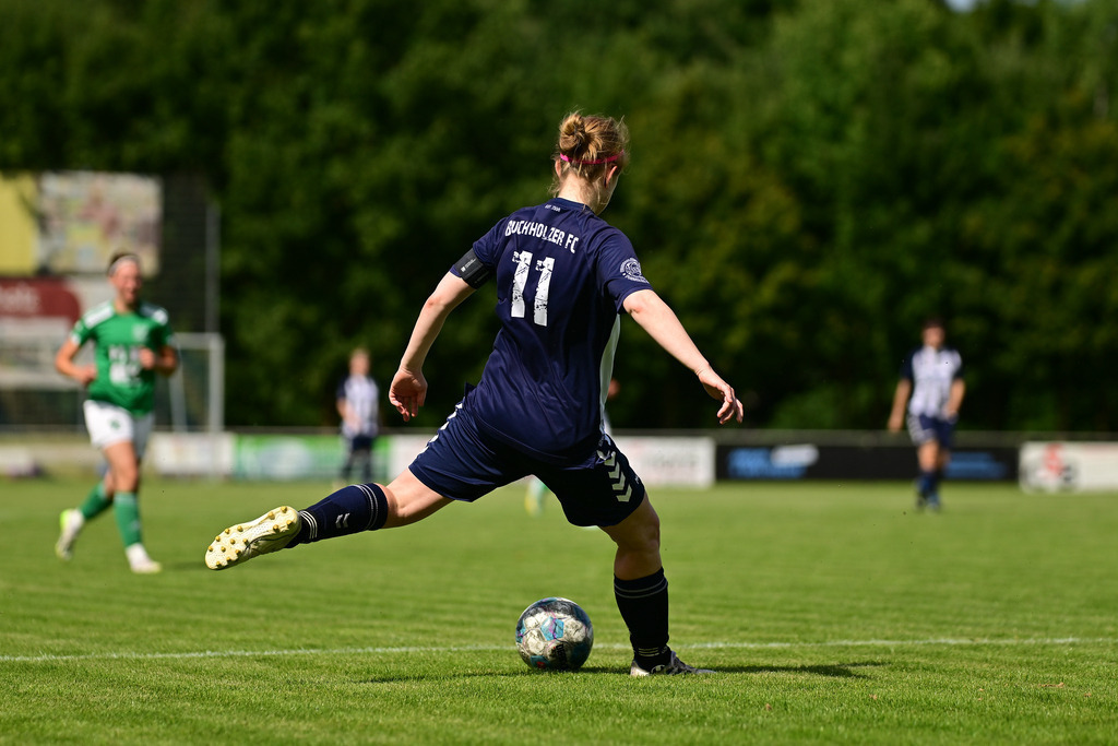 Fußball I Frauen I Saison 2025-2026 I Bezirksliga I 1. Spieltag I Buchholzer FC - BSV Union Bevensen | Der Sportfotograf. - Realisiert mit Pictrs.com