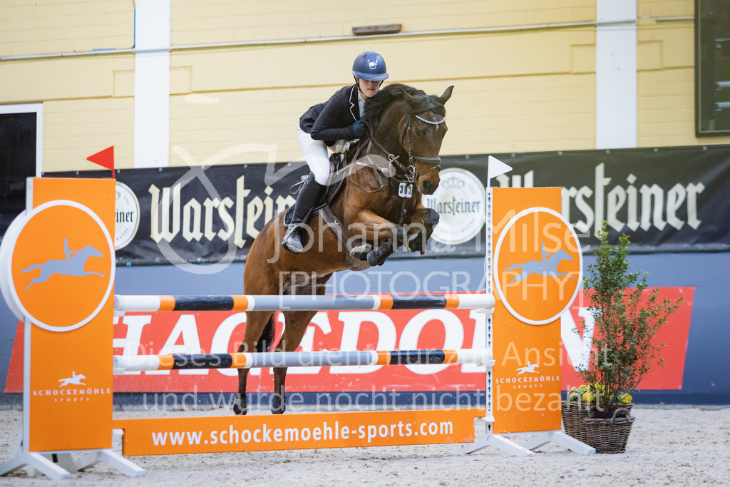 221112_Warstein_L-Spr-255 | Deine schönsten Turniermomente als professionelle Fotos! Entdecke hochwertige Pferdesport-Fotografie im Online-Shop. Jetzt Fotos finden & bestellen!