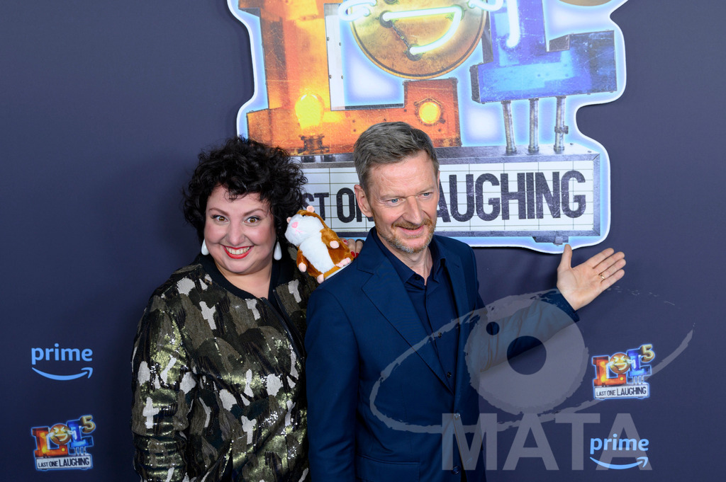 _DWA2401 | Meltem Kaptan und Michael Kessler bei der Premiere der 5. Staffel der Amazon Prime Video Comedy-Gameshow 'LOL: Last One Laughing' in der Astor Film Lounge. München, 21.03.2024 - Realisiert mit Pictrs.com