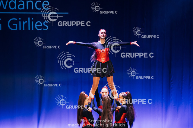 TANZTage25_031616582013395PK_SVS | TANZtage 2025 Duisburg  - Photo by Gruppe C Photography - Realisiert mit Pictrs.com