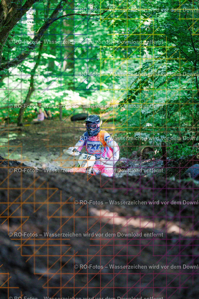 5 Lauf Schlüchtern IGE 2026-351 | Sportfotografie von RO-Fotos: Motorsport, Motocross, Enduro, Laufveranstaltungen und Triathlon. Professionelle Fotos von Sportlern und Events. - Realisiert mit Pictrs.com